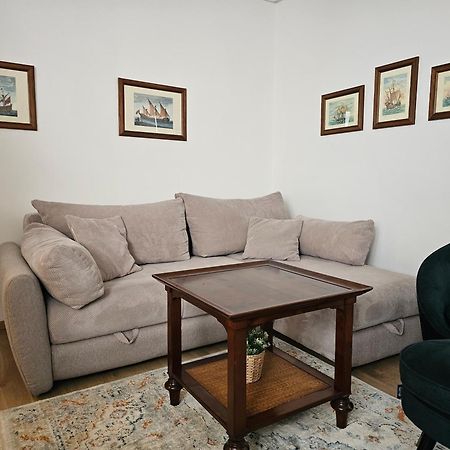 Apartment Olga Belgrado Exterior foto
